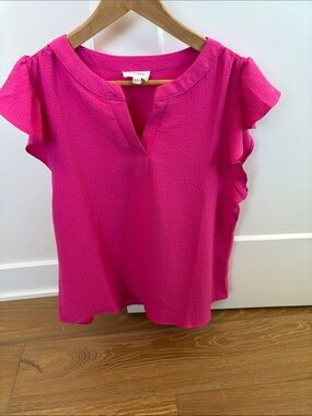 ANDREE BY UNIT Hot Pink Flutter Sleeve Split V Top